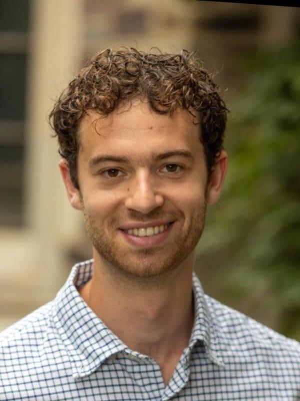 Peter Kirgis Headshot